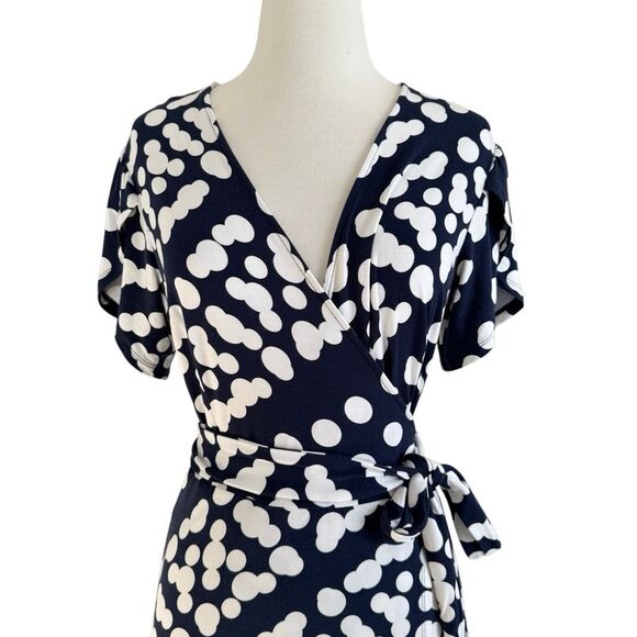 CAbi The Perfect Wrap Dress Blue White Polka Dot Size Small Short Sleeve Maxi - Picture 4 of 10